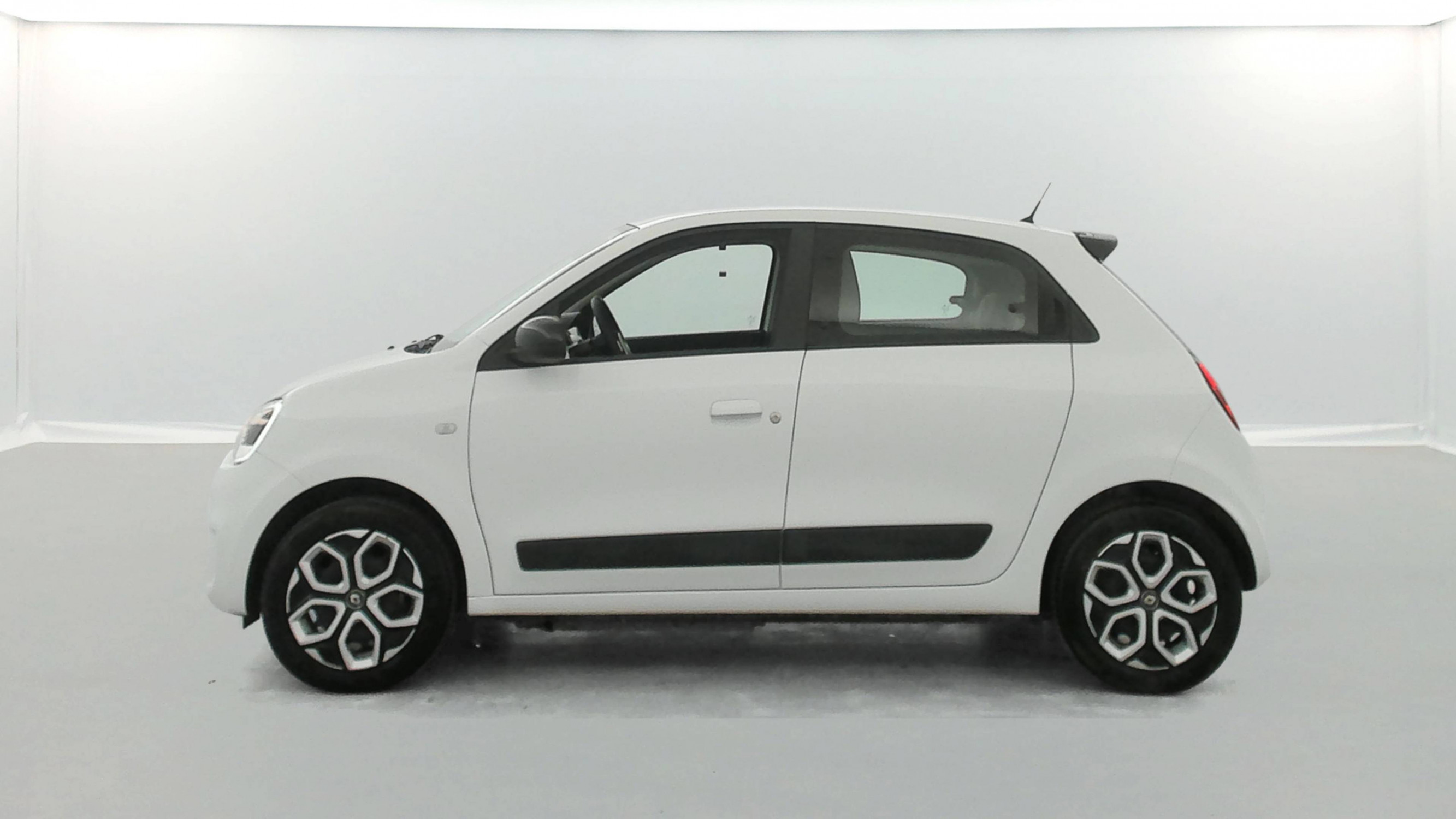 Vente en ligne Renault Twingo Electrique Twingo III E-Tech au prix de 10 990 €