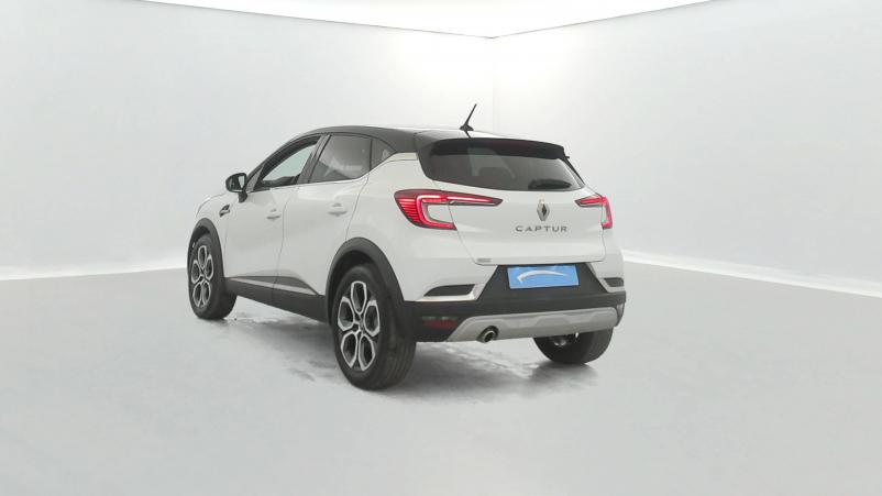 Vente en ligne Renault Captur  TCe 130 EDC FAP au prix de 17 490 €