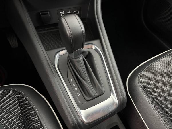 Vente en ligne Renault Captur  TCe 130 EDC FAP au prix de 17 490 €