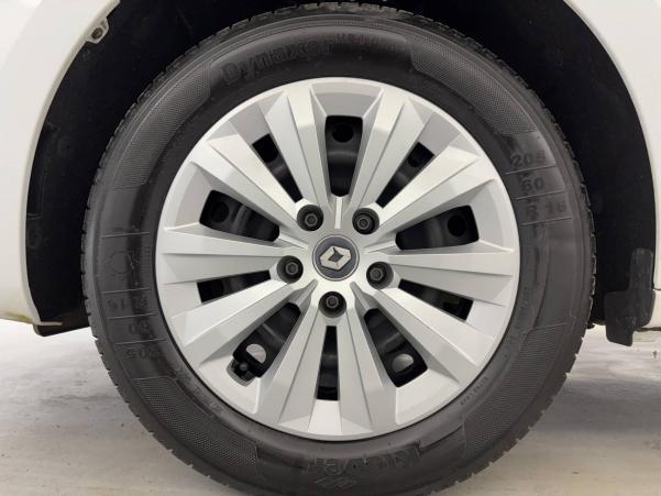 Vente en ligne Renault Kangoo  Blue dCi 95 au prix de 21 990 €