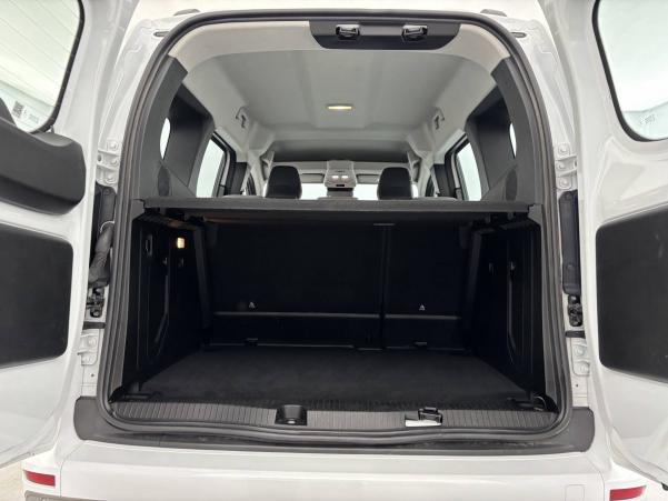 Vente en ligne Renault Kangoo  Blue dCi 95 au prix de 21 990 €