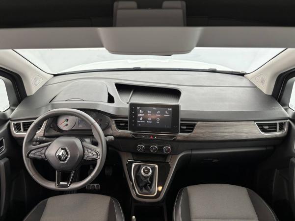 Vente en ligne Renault Kangoo  Blue dCi 95 au prix de 21 990 €
