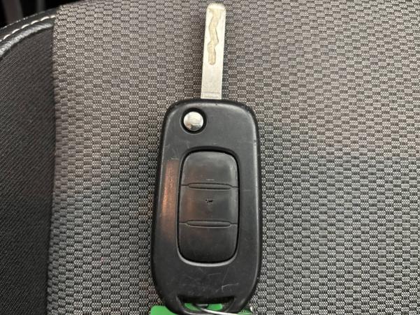 Vente en ligne Renault Kangoo  Blue dCi 95 au prix de 21 990 €