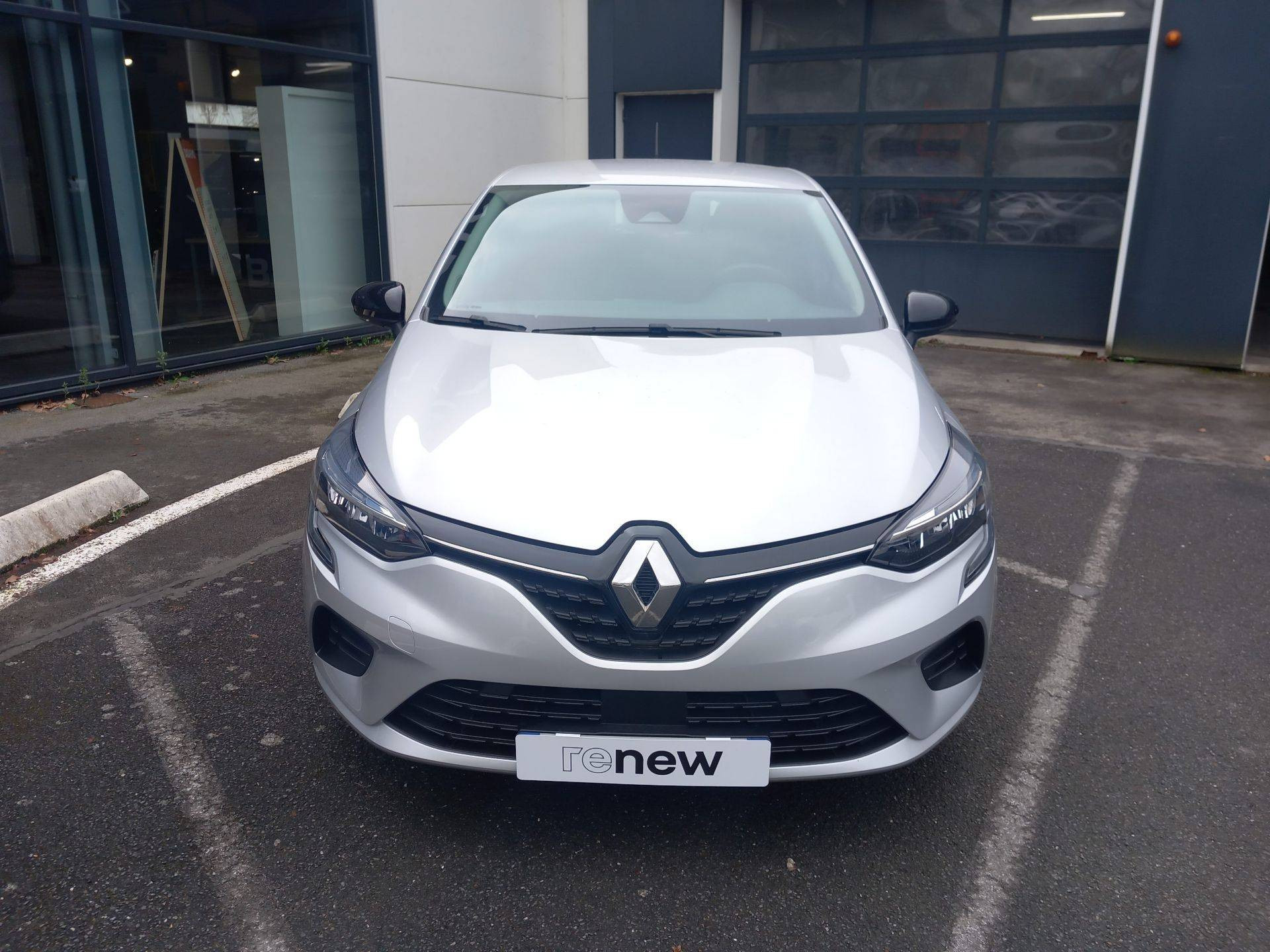 Vente en ligne Renault Clio 5 Clio TCe 90 au prix de 13 990 €