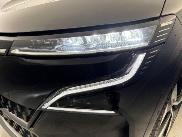 Vente en ligne Renault Megane E-Tech  EV60 220 ch super charge au prix de 21 990 €