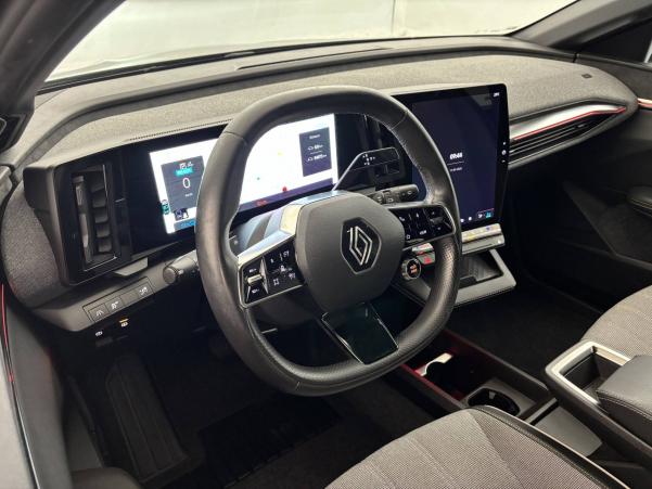 Vente en ligne Renault Megane E-Tech  EV60 220 ch super charge au prix de 21 990 €