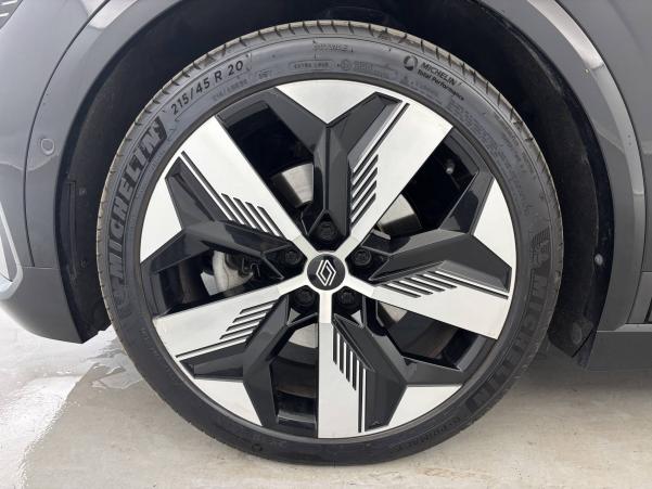 Vente en ligne Renault Megane E-Tech  EV60 220 ch super charge au prix de 21 990 €