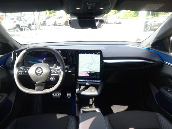 Vente en ligne Renault Scenic E-Tech  220 ch grande autonomie au prix de 43 990 €