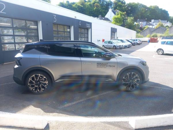 Vente en ligne Renault Scenic E-Tech  220 ch grande autonomie au prix de 43 990 €