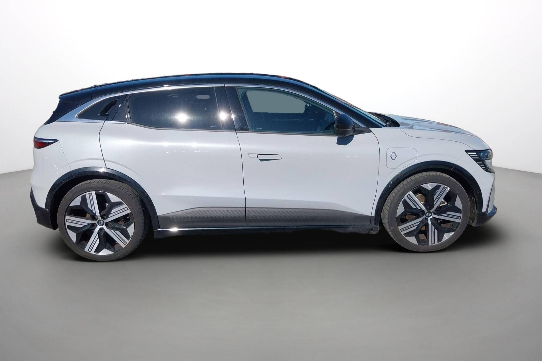 Vente en ligne Renault Megane E-Tech  EV60 220 ch optimum charge au prix de 27 990 €