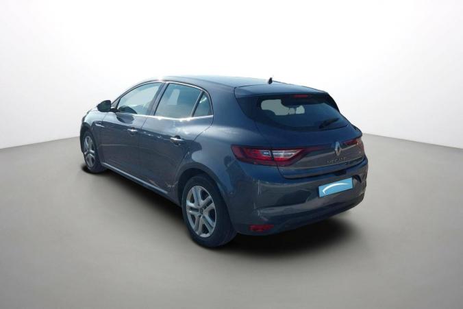 Vente en ligne Renault Megane 4 Mégane IV Berline Blue dCi 115 EDC au prix de 14 490 €