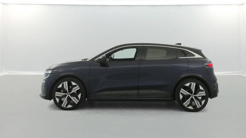 Vente en ligne Renault Megane E-Tech  EV60 220 ch super charge au prix de 22 990 €