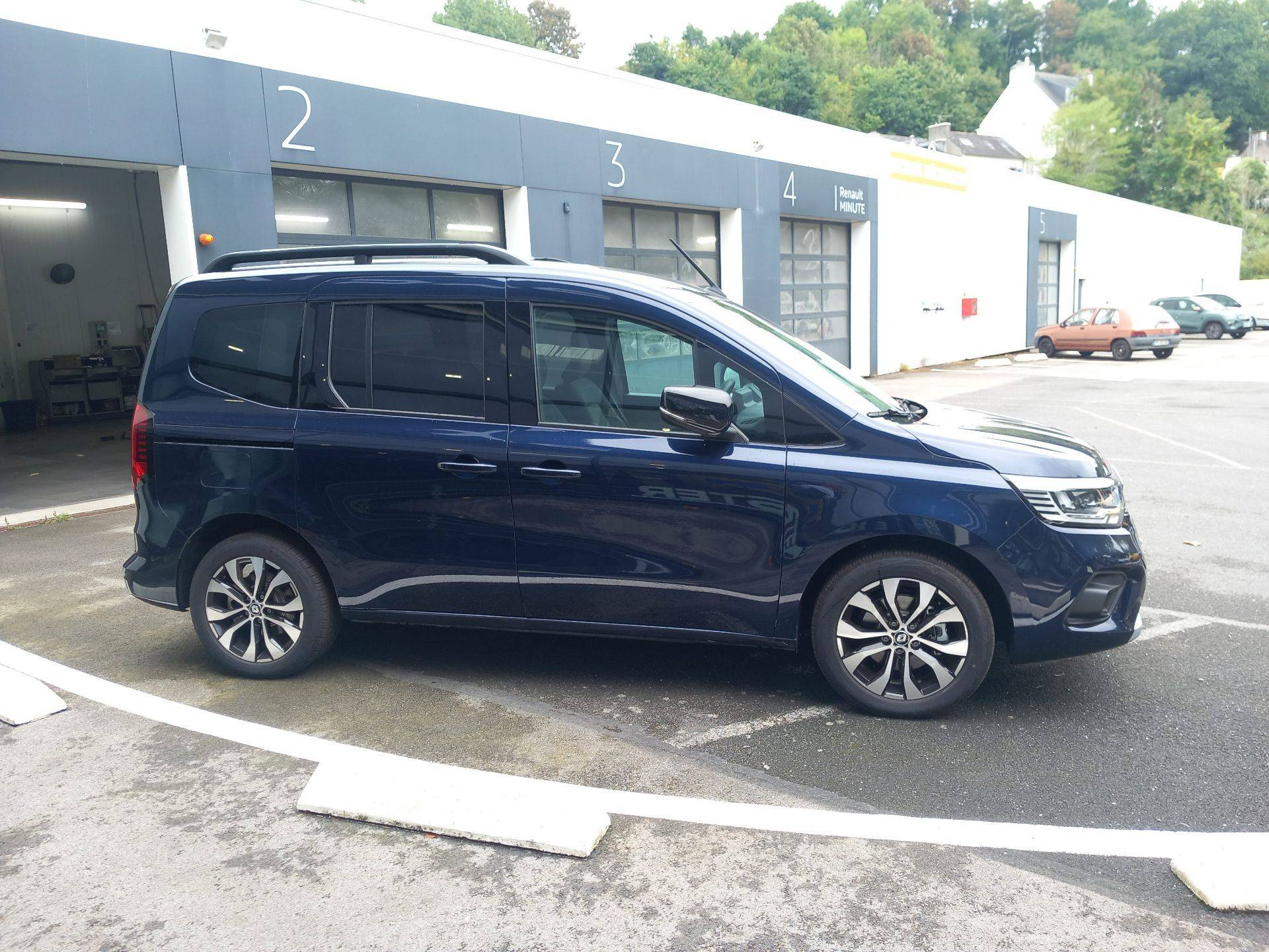 Vente en ligne Renault Kangoo E-Tech  EV45 11kW au prix de 31 990 €