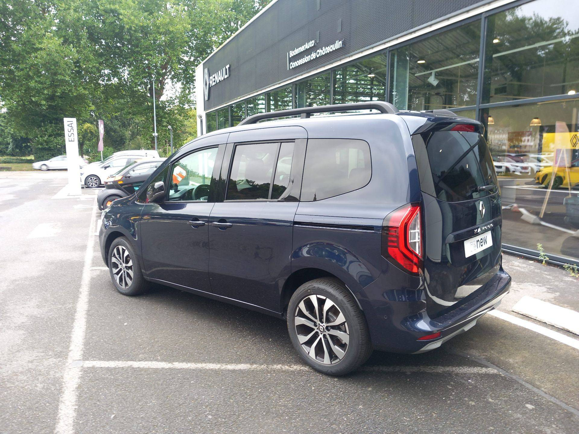 Vente en ligne Renault Kangoo E-Tech  EV45 11kW au prix de 31 990 €