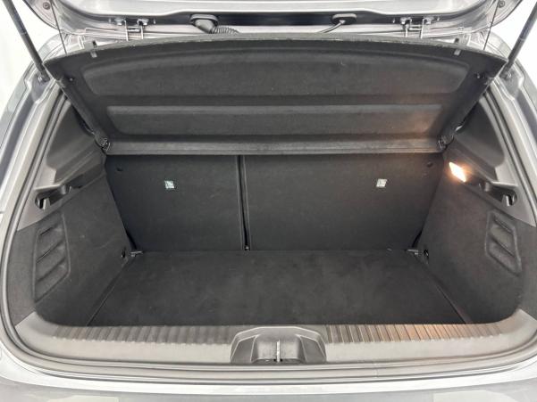 Vente en ligne Renault Clio 5 Clio TCe 90 au prix de 15 490 €