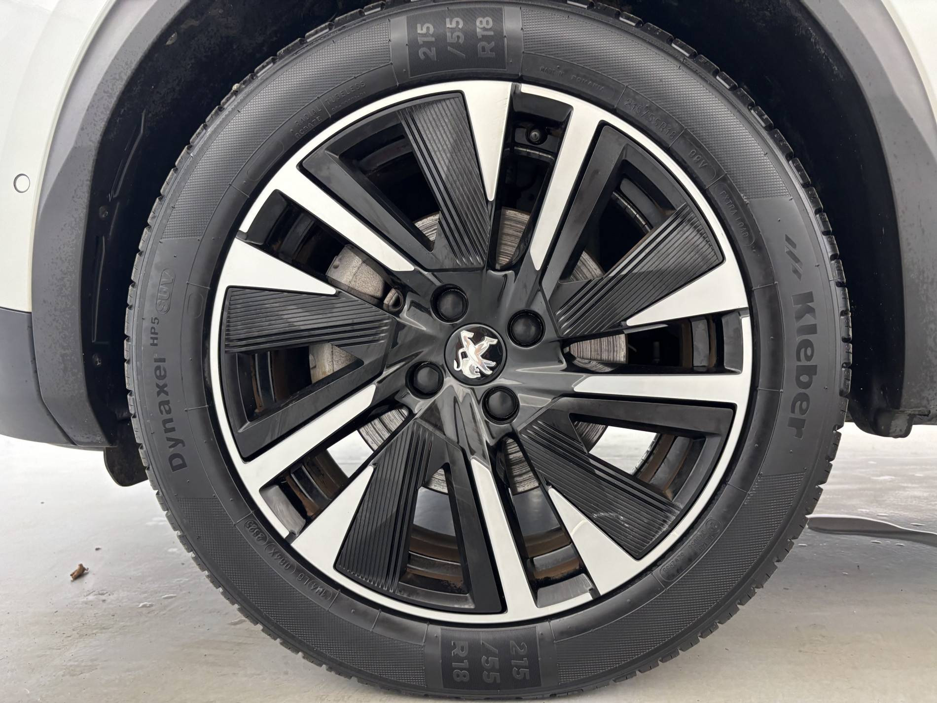 Vente en ligne Peugeot E-2008  136 ch au prix de 16 490 €