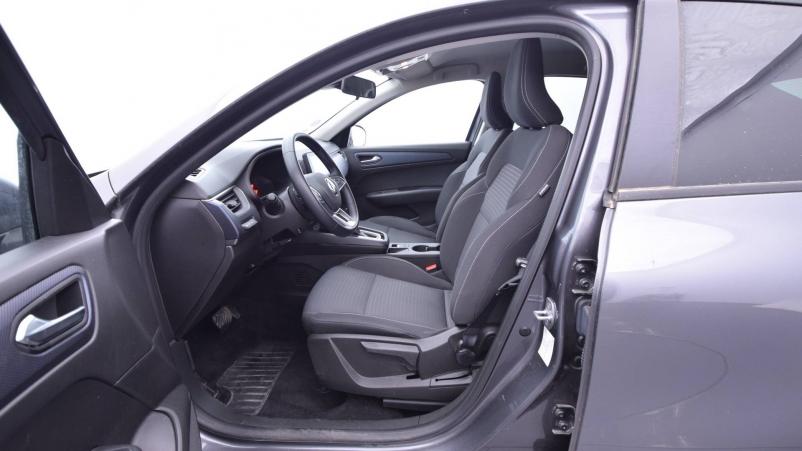 Vente en ligne Renault Arkana  TCe 140 EDC - 22 au prix de 19 790 €