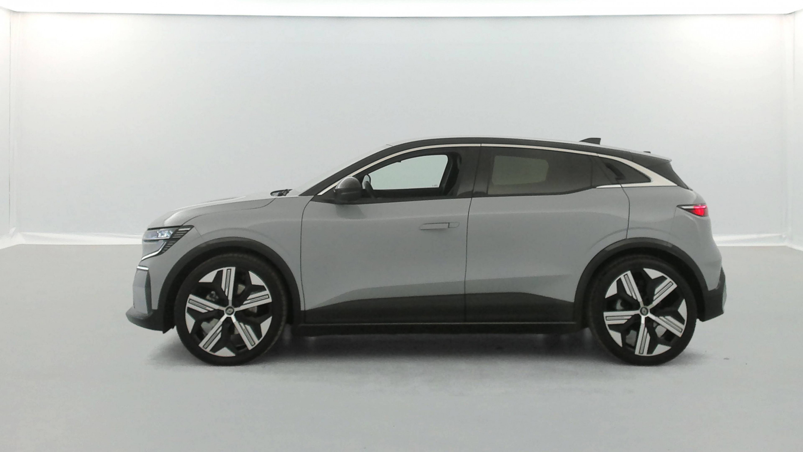 Vente en ligne Renault Megane E-Tech  EV60 220 ch optimum charge au prix de 27 990 €