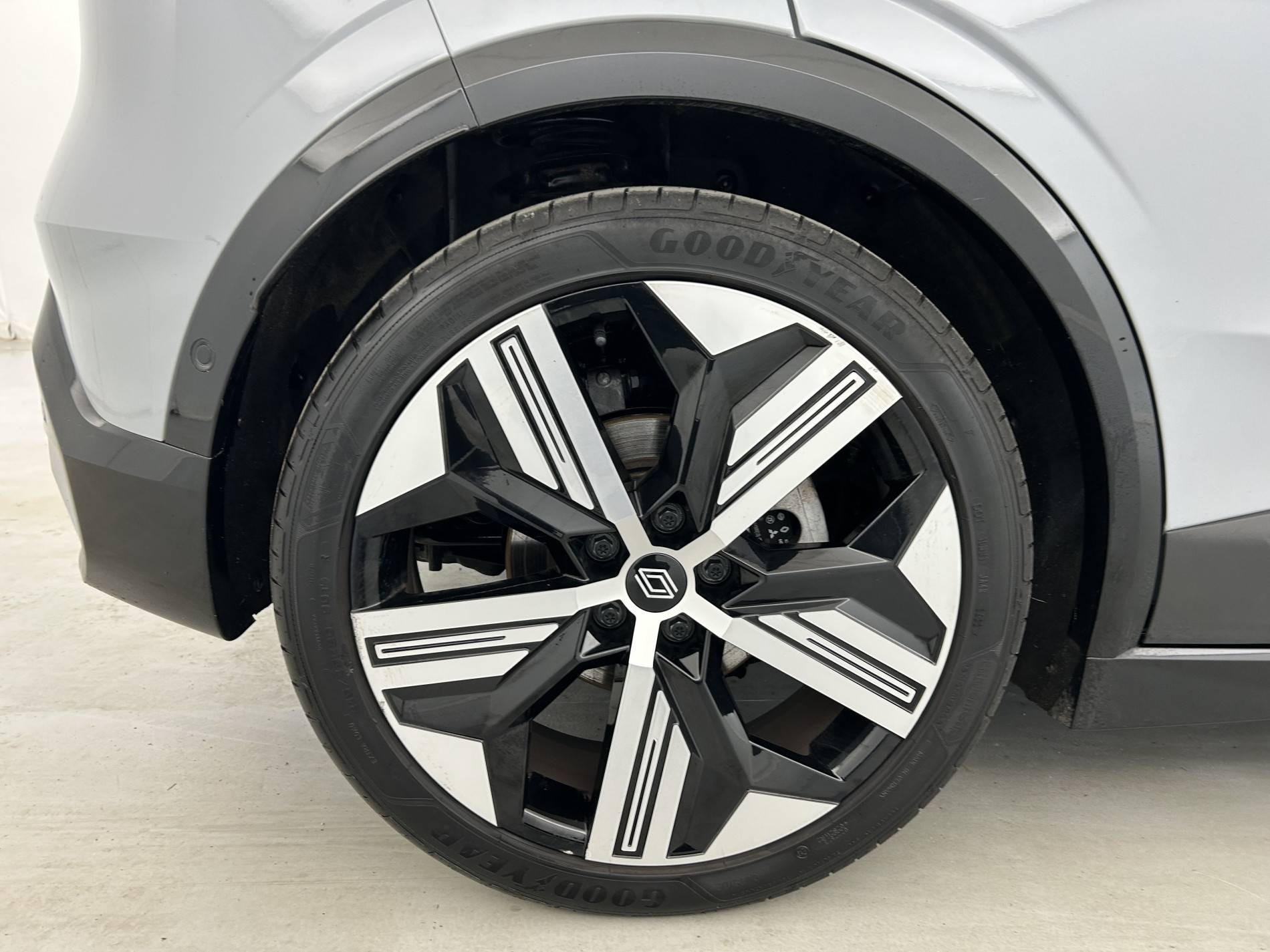 Vente en ligne Renault Megane E-Tech  EV60 220 ch optimum charge au prix de 27 990 €