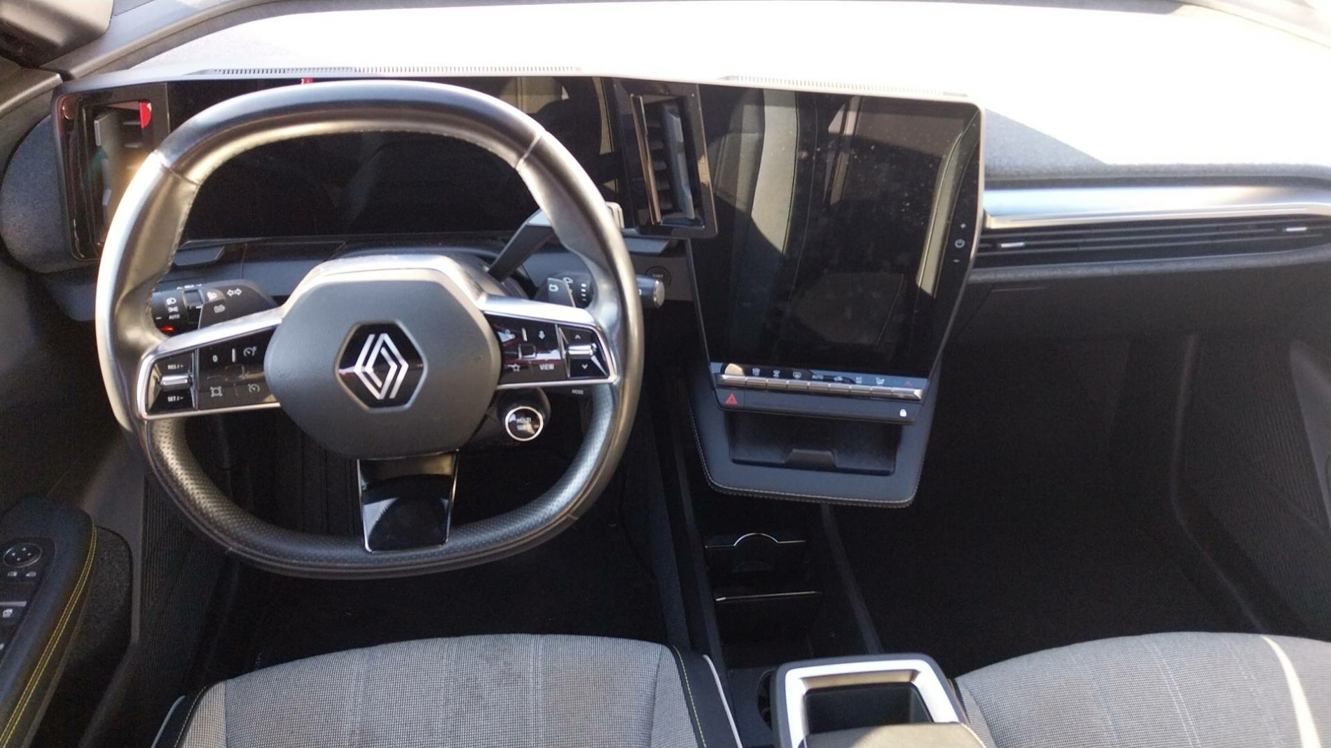 Vente en ligne Renault Megane E-Tech  EV60 220 ch super charge au prix de 23 990 €