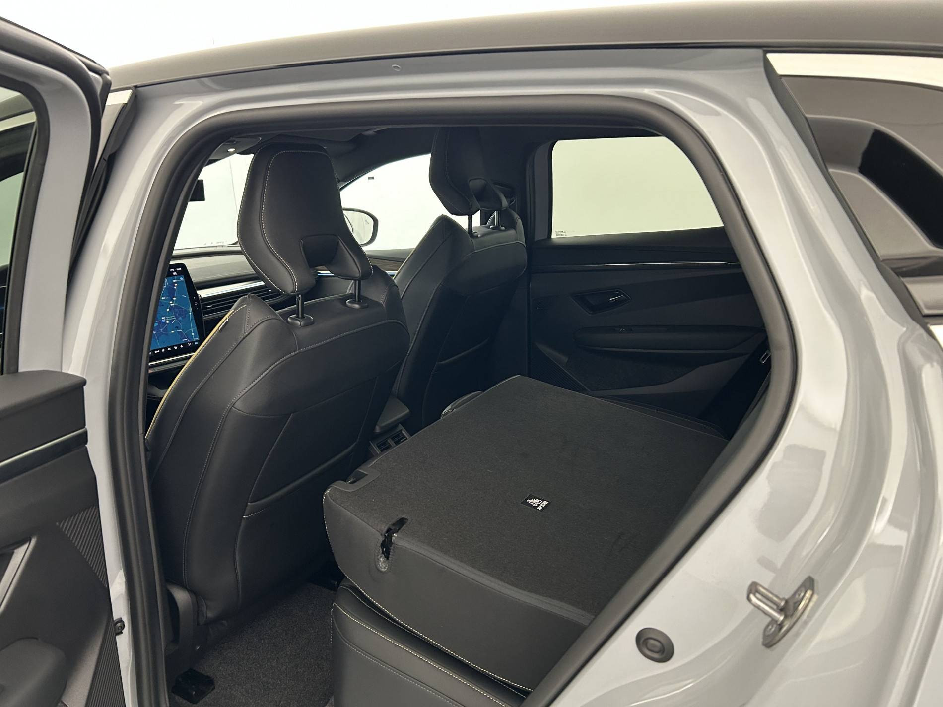 Vente en ligne Renault Megane E-Tech  EV60 220 ch optimum charge au prix de 27 990 €