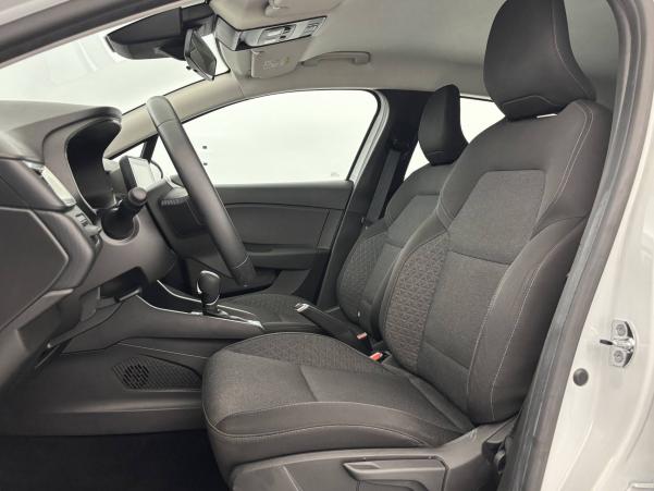 Vente en ligne Renault Clio 5 Clio E-Tech 140 - 21N au prix de 16 790 €