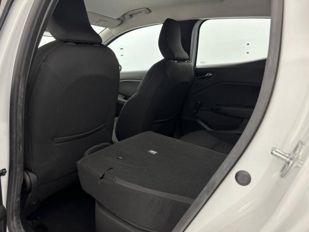 Vente en ligne Renault Clio 5 Clio E-Tech 140 - 21N au prix de 16 790 €