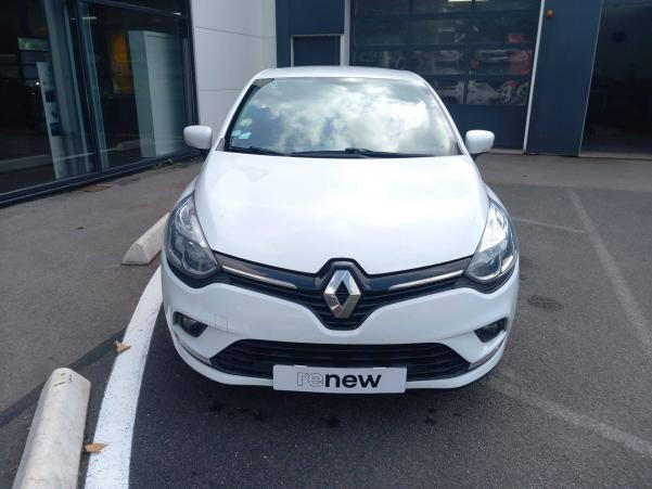 Vente en ligne Renault Clio 4 CLIO SOCIETE DCI 90 ENERGY ECO2 82G au prix de 8 490 €