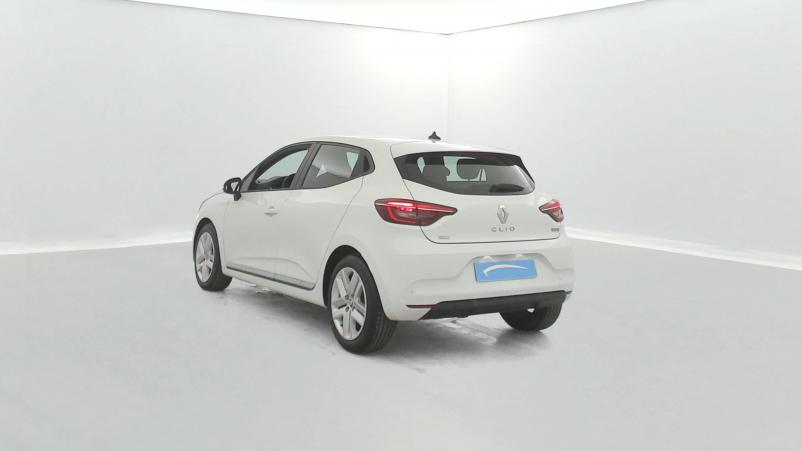Vente en ligne Renault Clio 5 Clio E-Tech 140 - 21N au prix de 16 790 €
