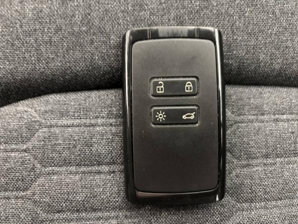 Vente en ligne Renault Zoé Zoe R110 - 22B au prix de 16 990 €