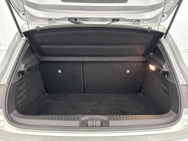 Vente en ligne Renault Clio 5 Clio TCe 90 au prix de 15 490 €