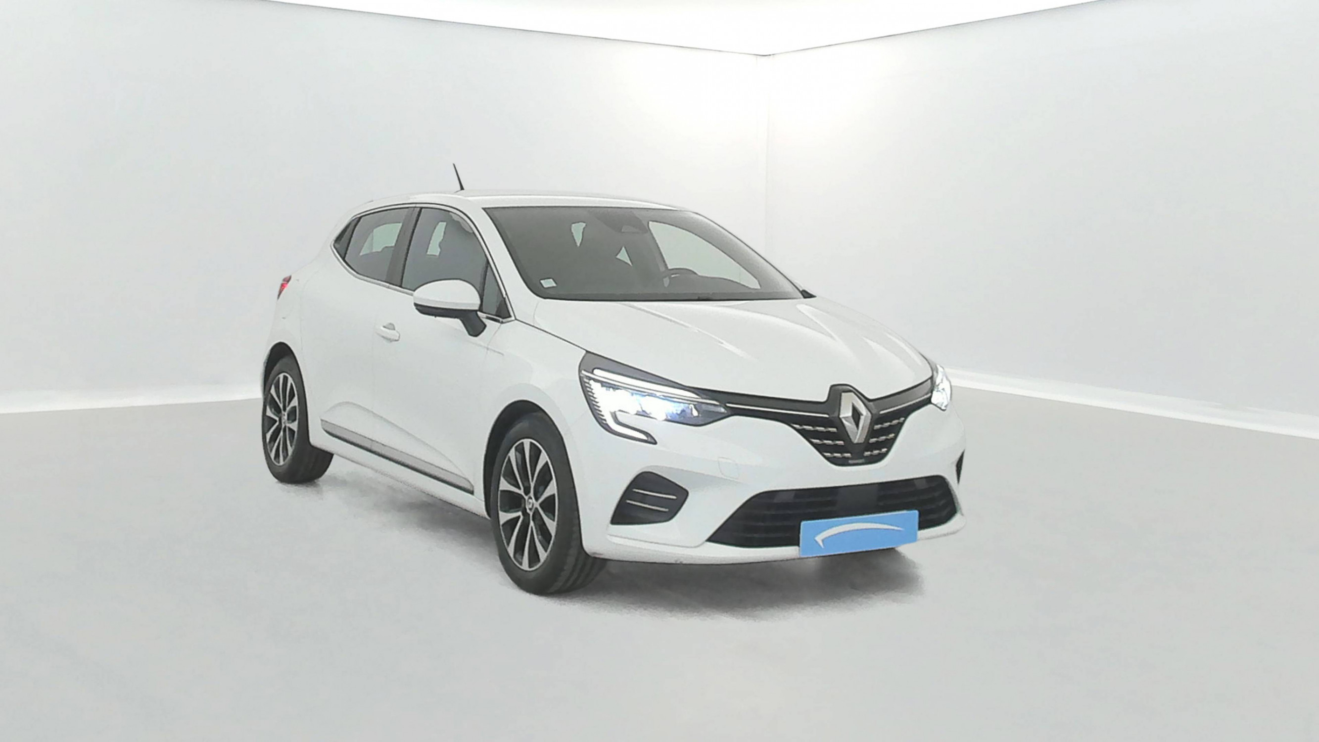 Vente en ligne Renault Clio 5 Clio TCe 90 - 21N au prix de 14 990 €