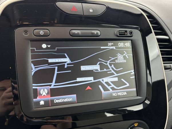 Vente en ligne Renault Captur Captur dCi 90 E6C au prix de 13 490 €