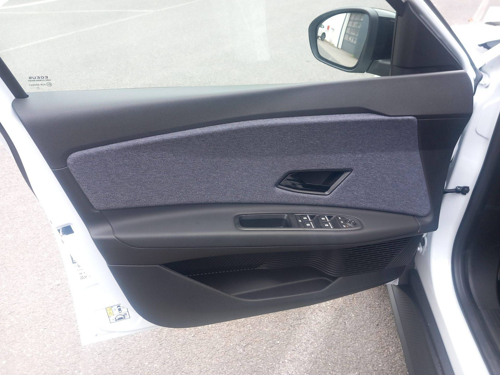 Vente en ligne Renault R5 E-Tech  120 ch autonomie urbaine au prix de 28 900 €