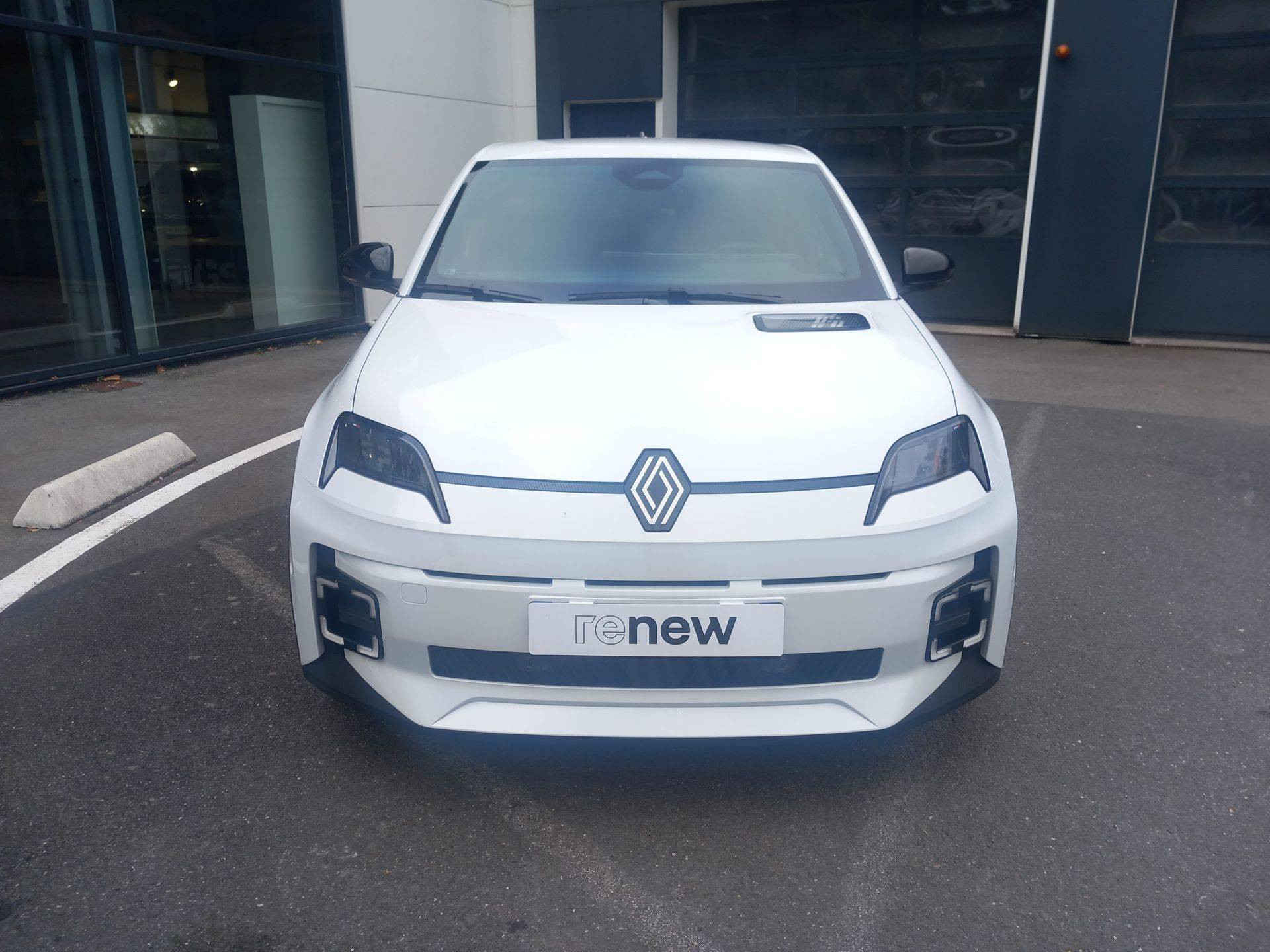 Vente en ligne Renault R5 E-Tech  120 ch autonomie urbaine au prix de 28 900 €