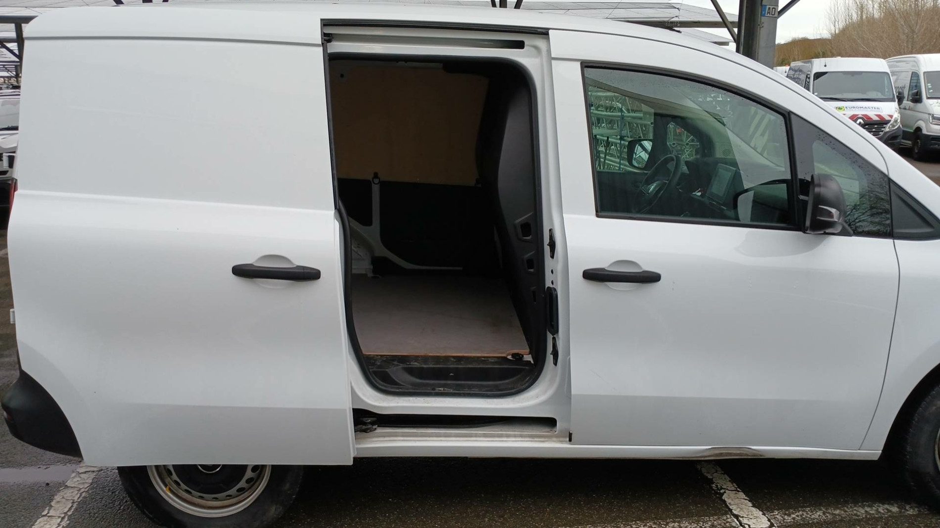 Vente en ligne Renault Kangoo Van  BLUE DCI 115 EDC au prix de 19 990 €