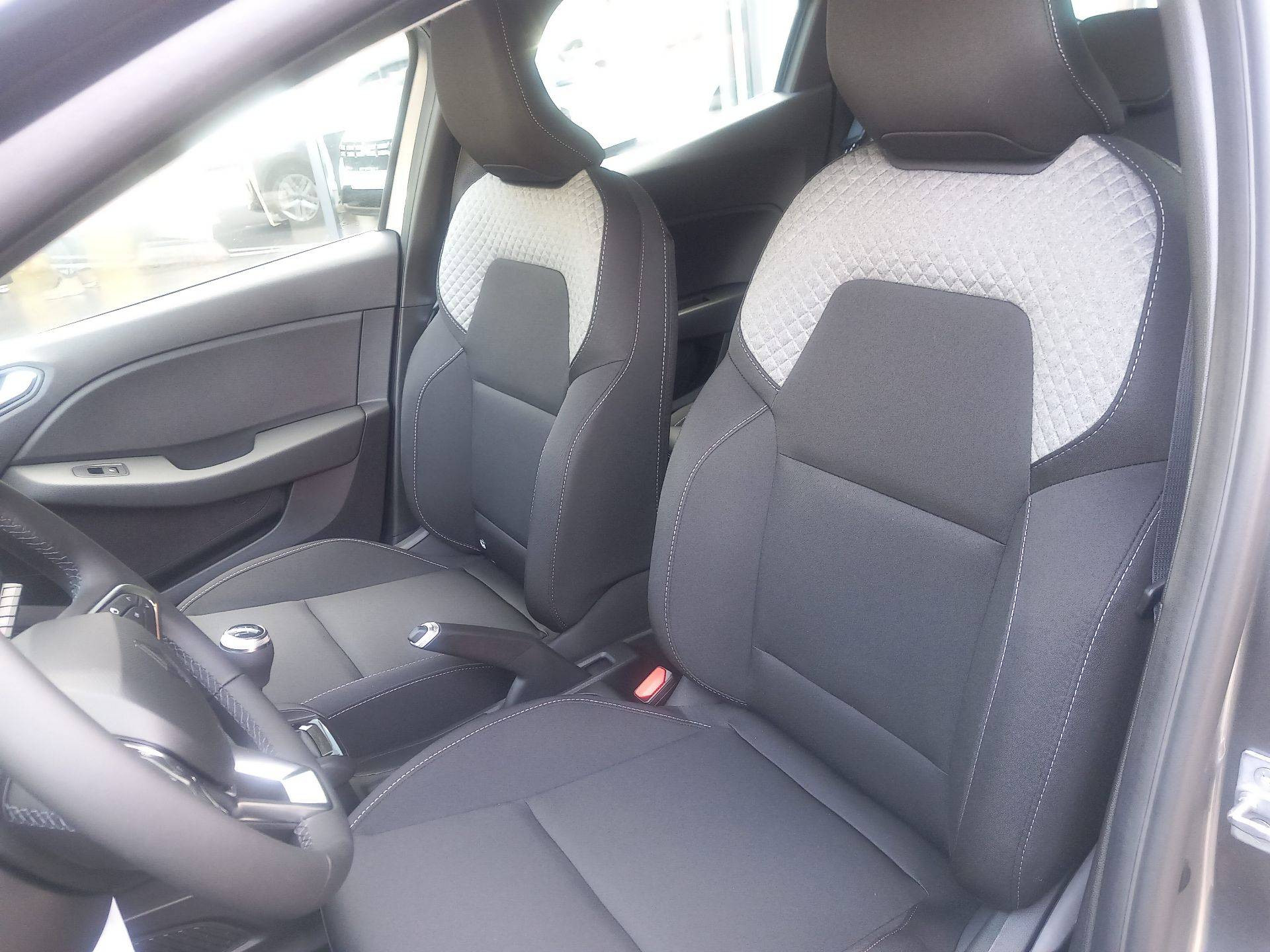 Vente en ligne Renault Clio 5 Clio TCe 90 ch GSR2 au prix de 19 490 €