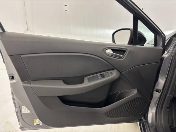 Vente en ligne Renault Clio 5 Clio TCe 90 au prix de 15 390 €