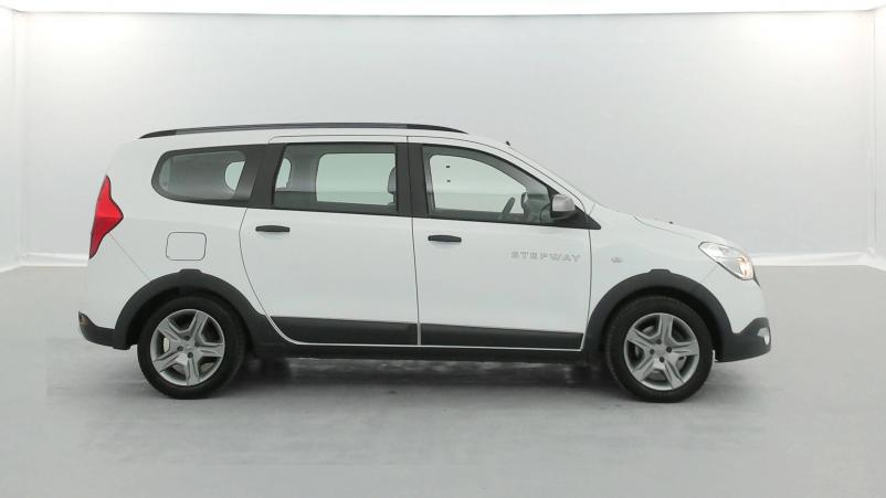 Vente en ligne Dacia Lodgy  Blue dCi 115 5 places au prix de 14 490 €
