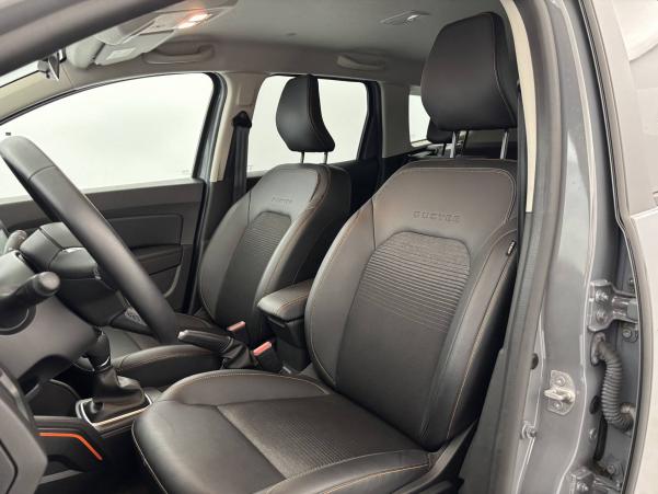 Vente en ligne Dacia Duster  TCe 150 FAP 4x2 EDC au prix de 19 990 €