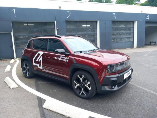 Vente en ligne Renault R4 E-Tech  150 ch autonomie confort au prix de 35 490 €