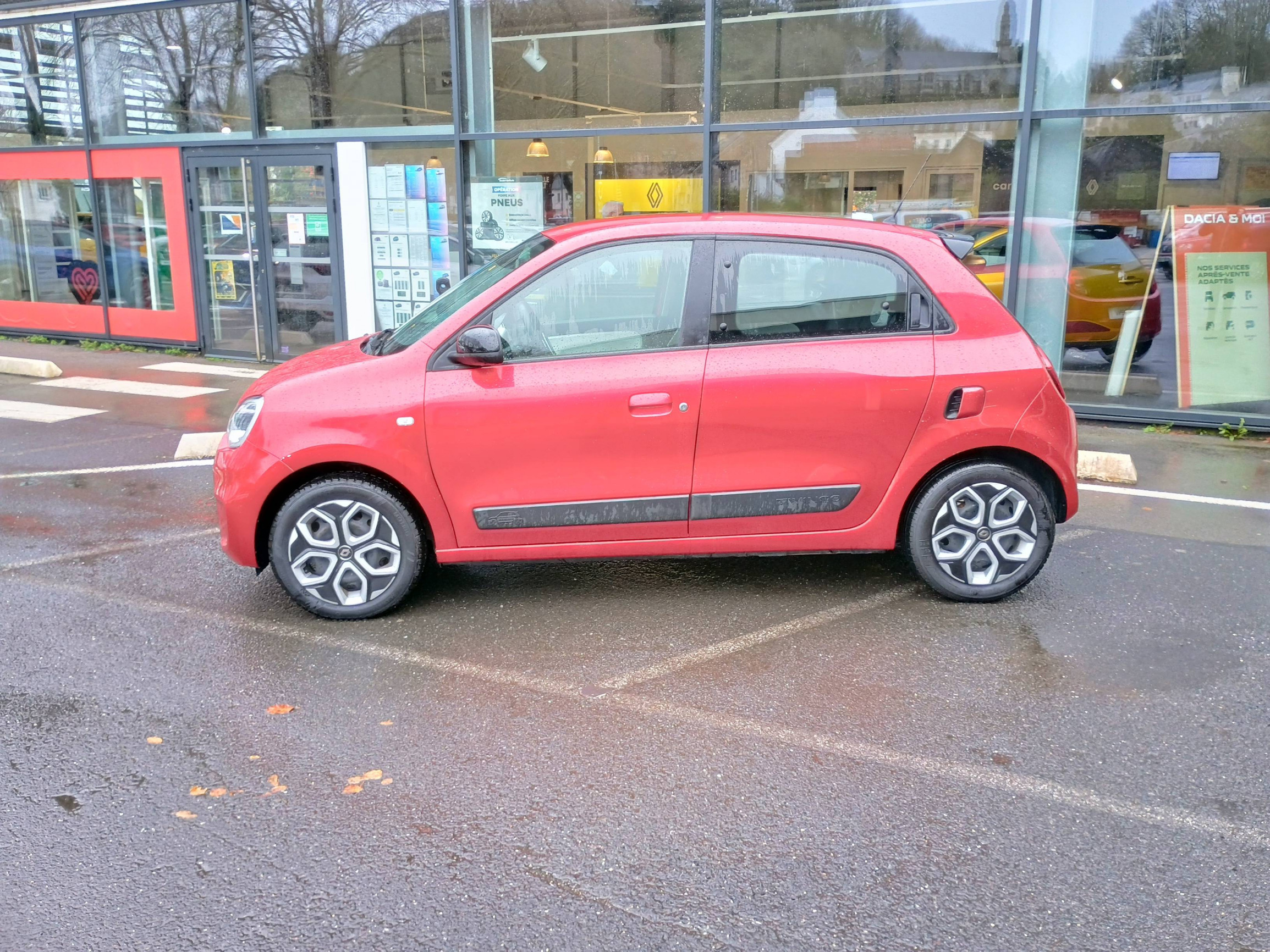 Renault Twingo 3  SCe 65 occasion de 2023 en vente à Châteaulin