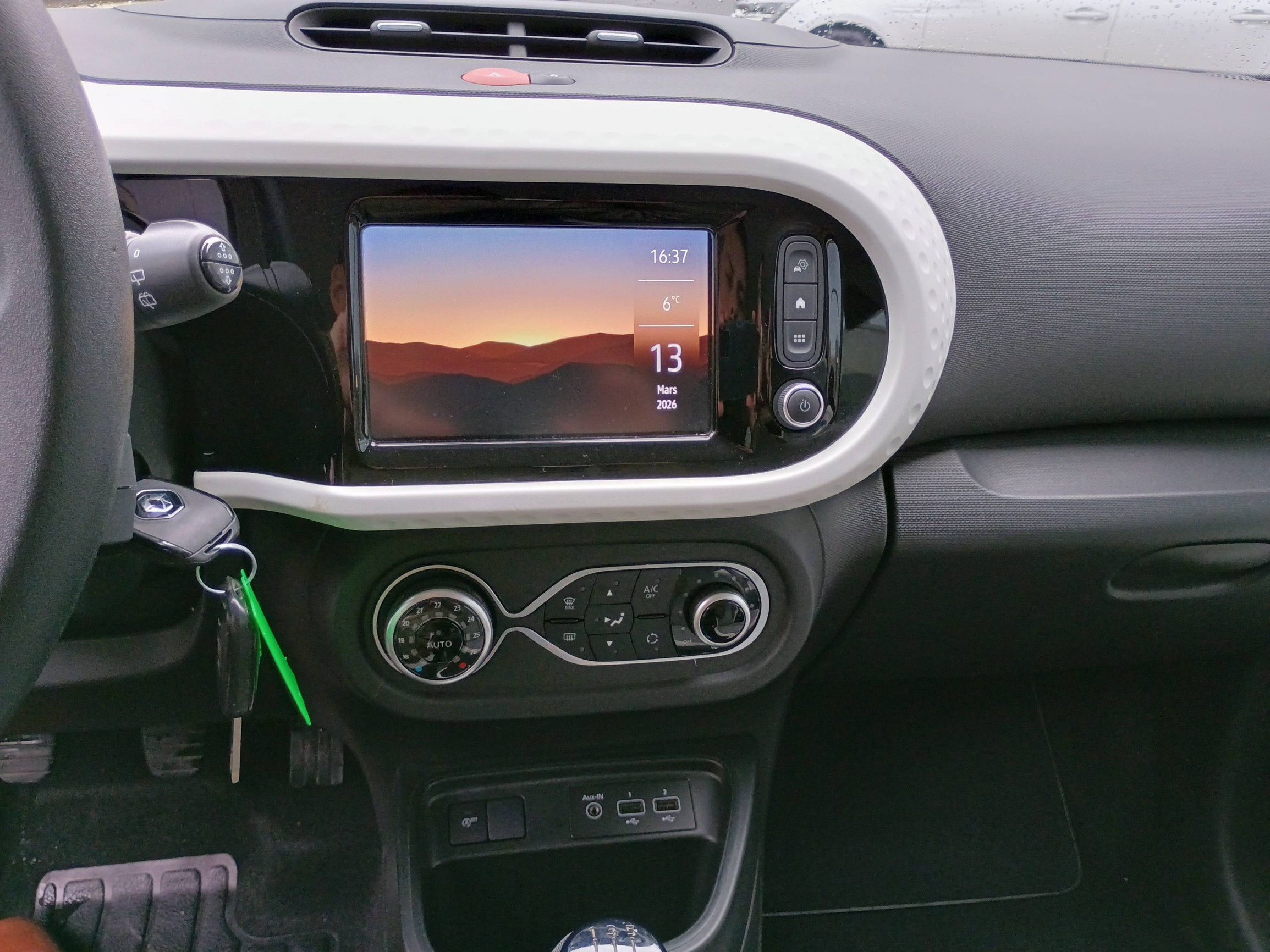 Vente en ligne Renault Twingo 3  SCe 65 au prix de 11 990 €