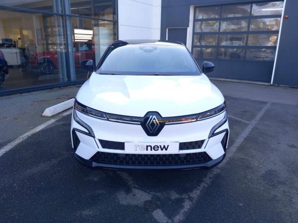 Vente en ligne Renault Megane E-Tech  220 ch autonomie confort AC7 au prix de 37 490 €