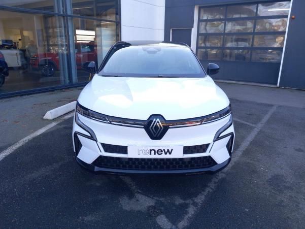 Vente en ligne Renault Megane E-Tech  220 ch autonomie confort AC7 au prix de 37 990 €