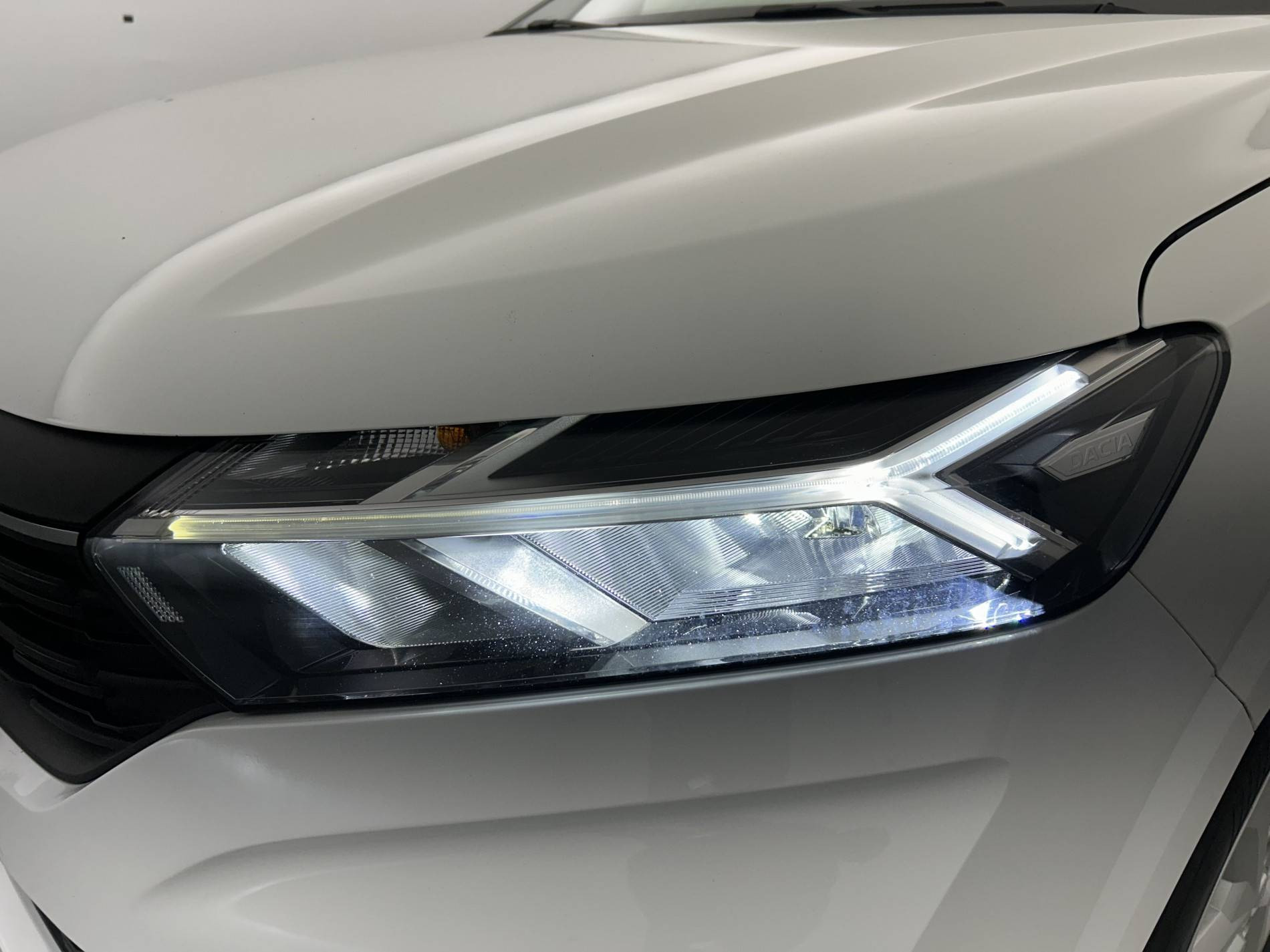 Vente en ligne Dacia Sandero  ECO-G 100 au prix de 10 990 €