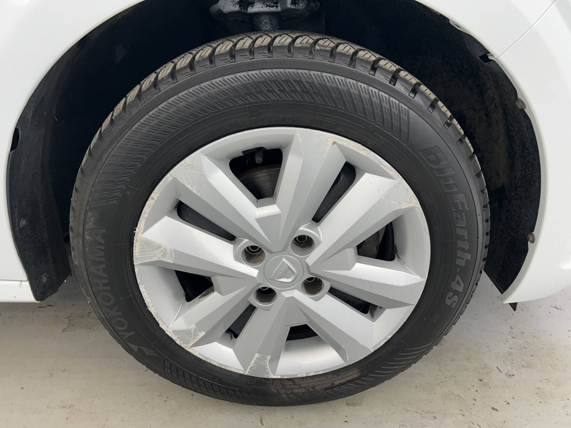 Vente en ligne Dacia Sandero  ECO-G 100 au prix de 10 990 €