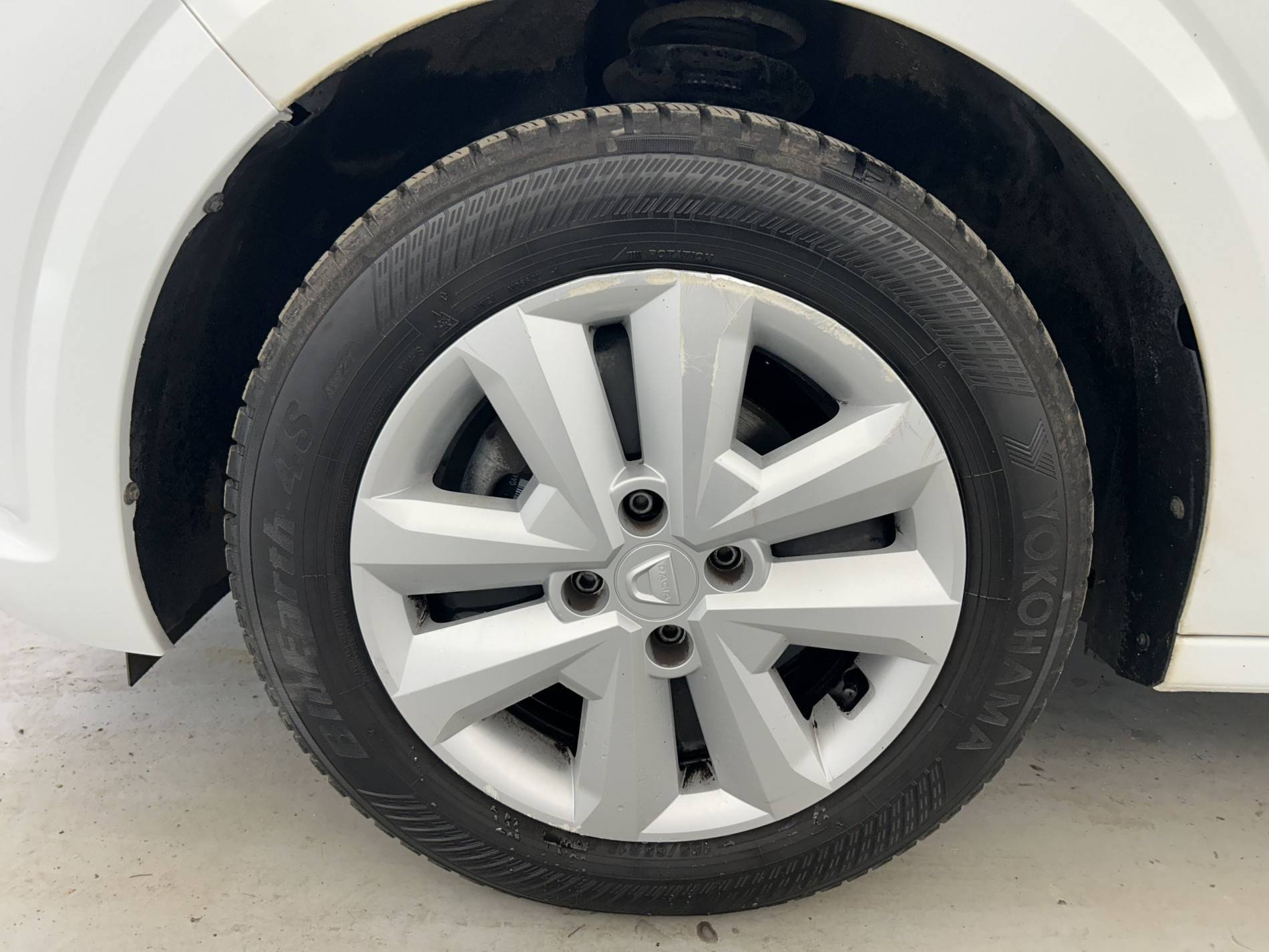 Vente en ligne Dacia Sandero  ECO-G 100 au prix de 10 990 €