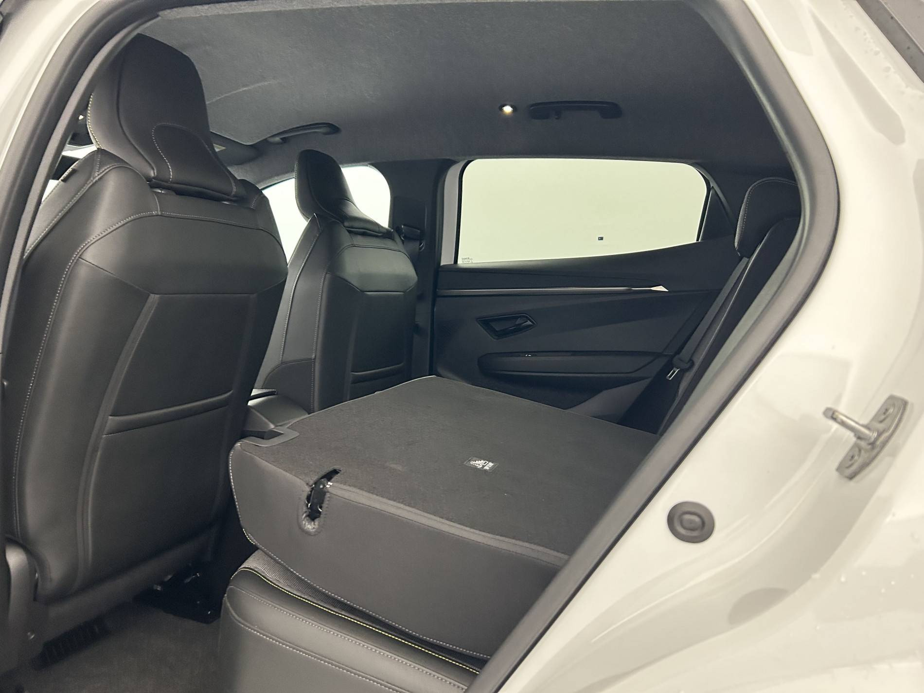 Vente en ligne Renault Megane E-Tech  220 ch autonomie confort GSR2 au prix de 28 990 €