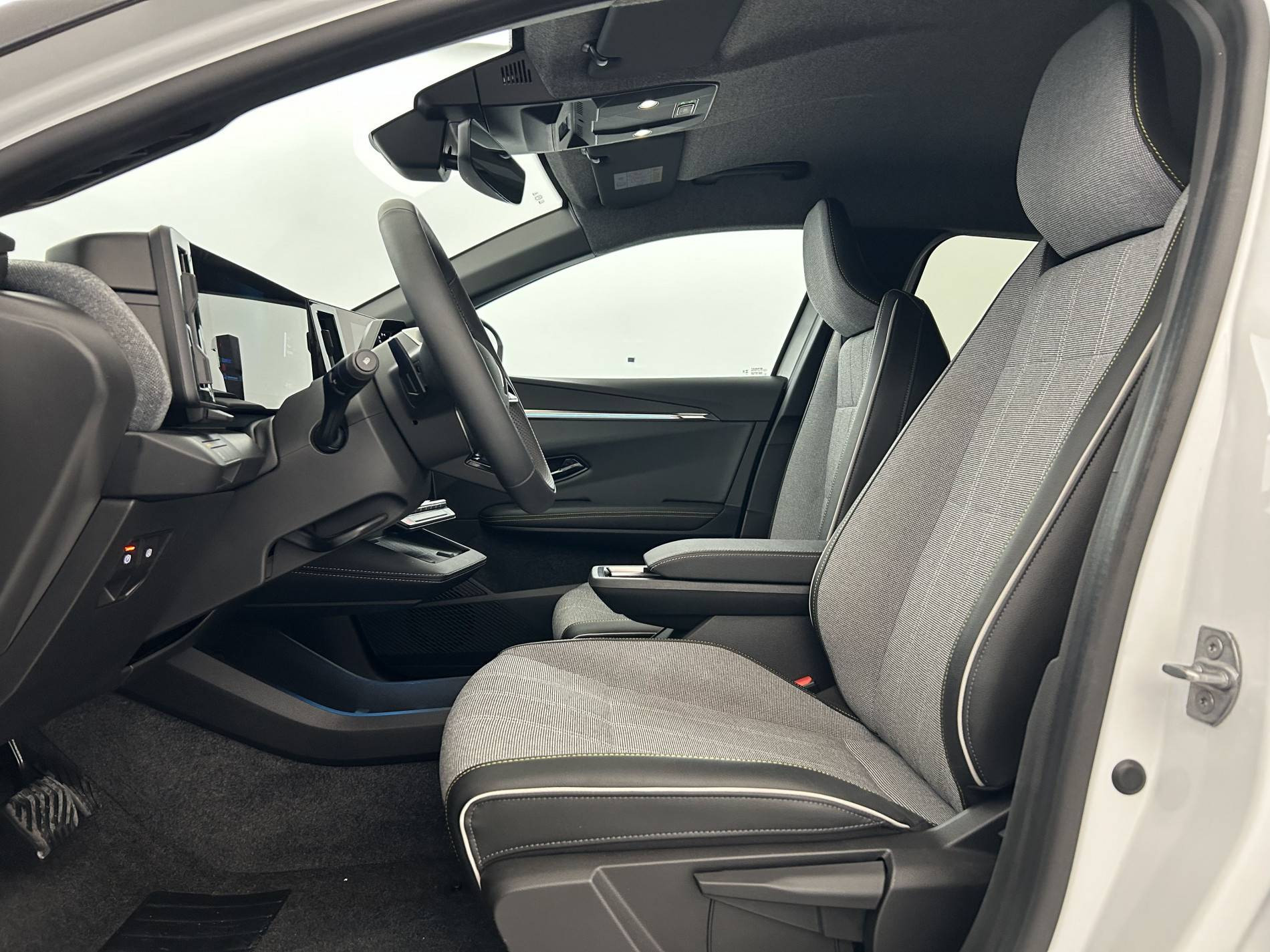 Vente en ligne Renault Megane E-Tech  220 ch autonomie confort GSR2 au prix de 28 990 €